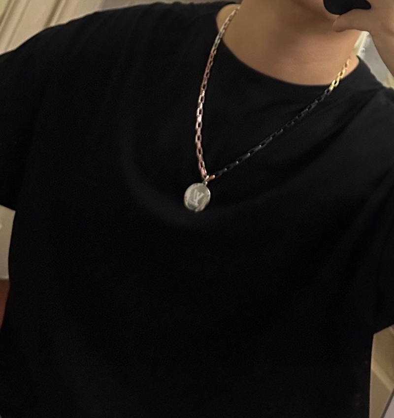 LV Necklaces